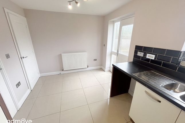 7 Draybank Road, Altrincham photo 4