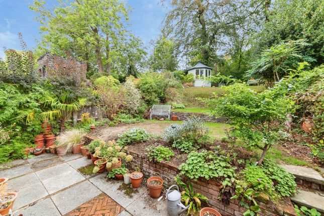 12, Stanley Road, Hertford photo 3