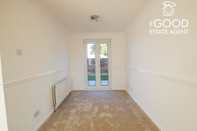 82, Northfield Park, Soham photo 4