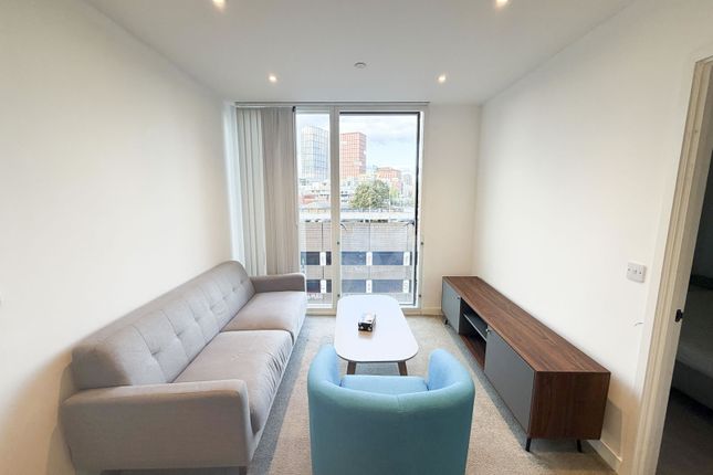 Flat 405 Transmission House, 11 Tib Street, Manchester photo 2