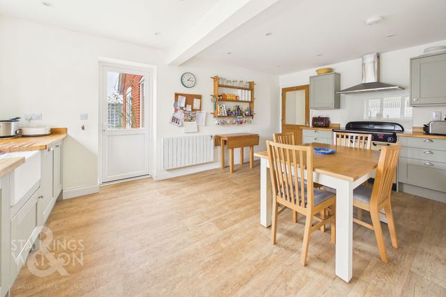 63a Loddon Road, Bungay photo 2