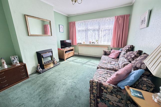 67, Marlborough Road, Ashford photo 3