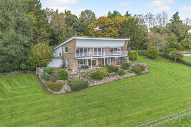 4-bed house on Falconhurst,, Knoll Hill, Kent, £1,100,000