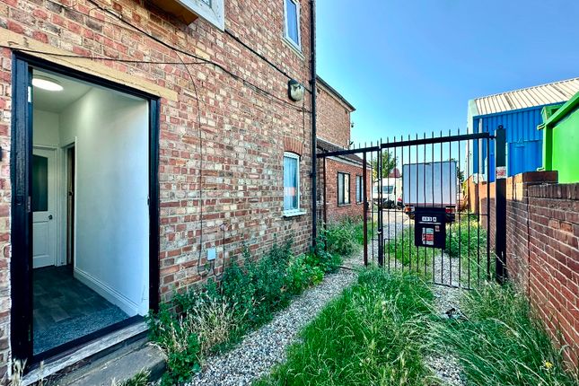 309 Hornchurch Road, Hornchurch photo 4