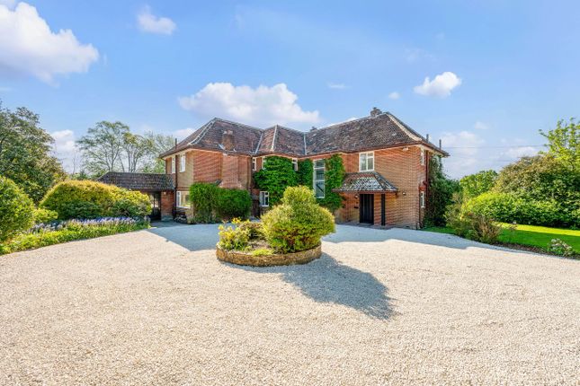 5-bed house on Farthings, Beaulieu Road, Lyndhurst, £1,750,000
