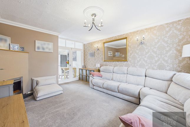 45 Leasowes Avenue, Coventry photo 2