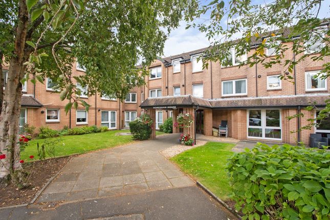 Thumbnail Flat for sale in Broomhill Gardens, Newton Mearns, Glasgow