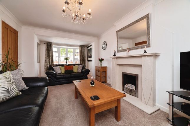 5, Pavilion Close, Hull photo 2
