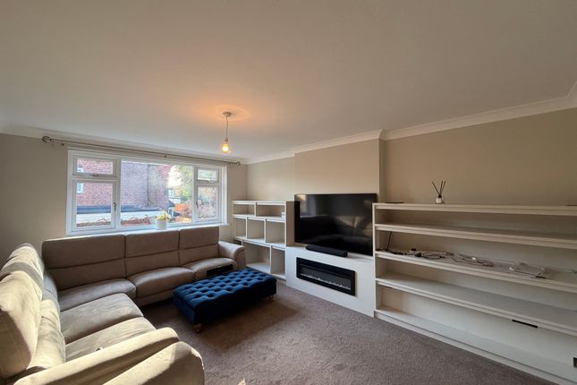 48 Langwood Court, Birmingham photo 2