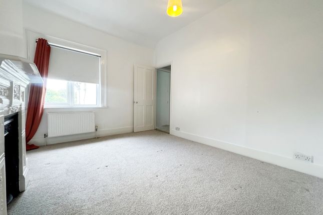 2, Orpington photo 5