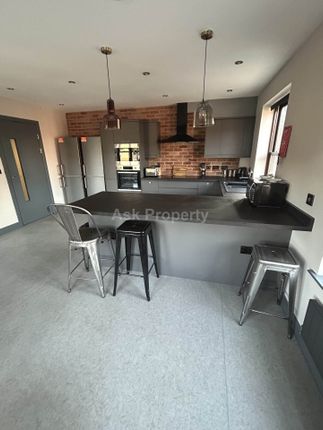 Room 1, Lodge Lane, The Lofts, Derby photo 5