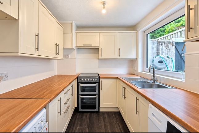 25, Humber Close, Plymouth photo 4