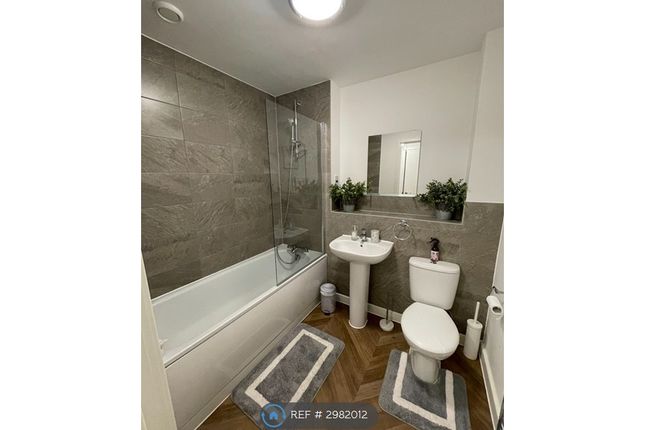 Lancaster House, Frogmore Road, Hemel Hempstead photo 5