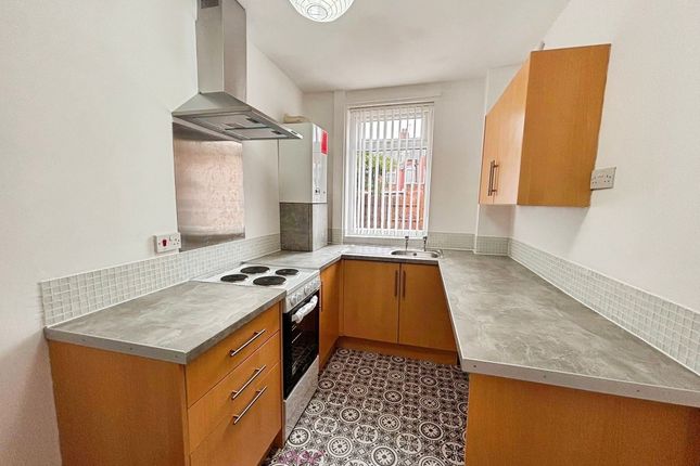 17, Lowther Road, Doncaster photo 3