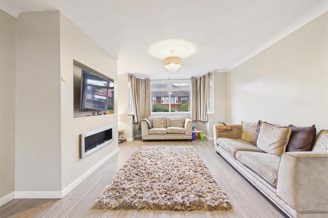 45, Headlands Drive, Hessle photo 2