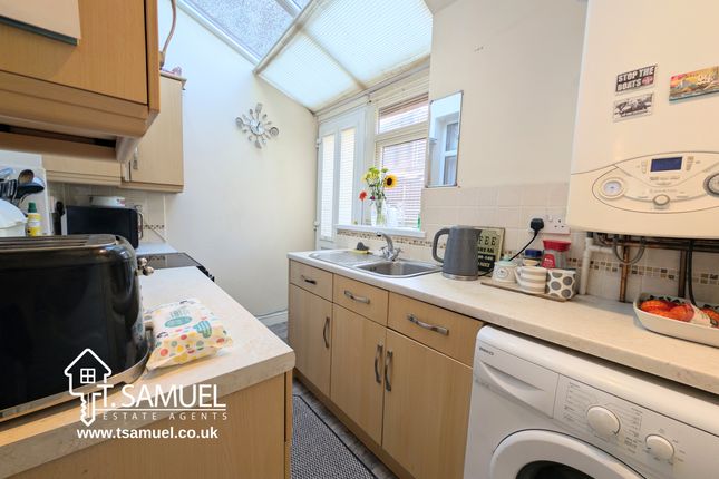 4 High Street, Mountain Ash photo 4