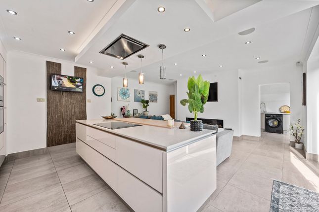 28 Park Road, Prescot photo 3