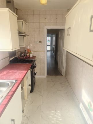 End terrace house to rent in Brooklyn Road, Coventry