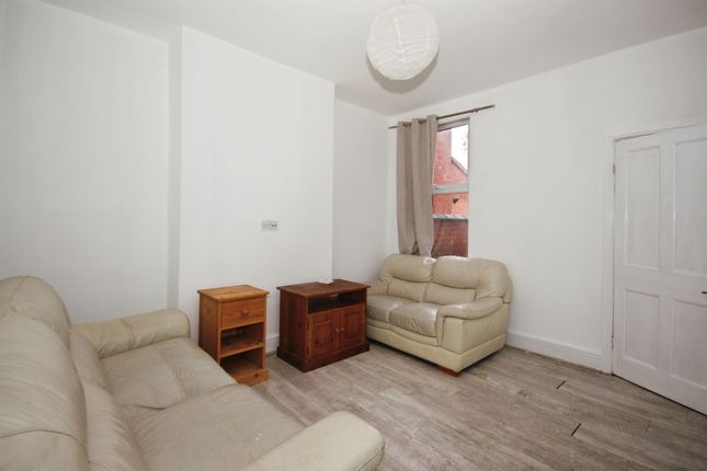 33, Kensington Road, Coventry photo 2