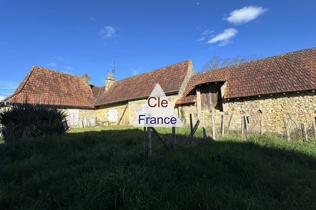 Farmhouse for sale in Saint-Pompont, Aquitaine, 24170, France