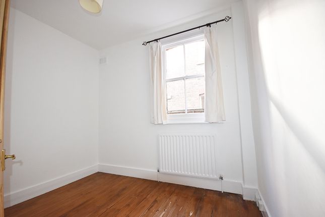 Duplex to rent in Nightingale Lane, Crouch End, London