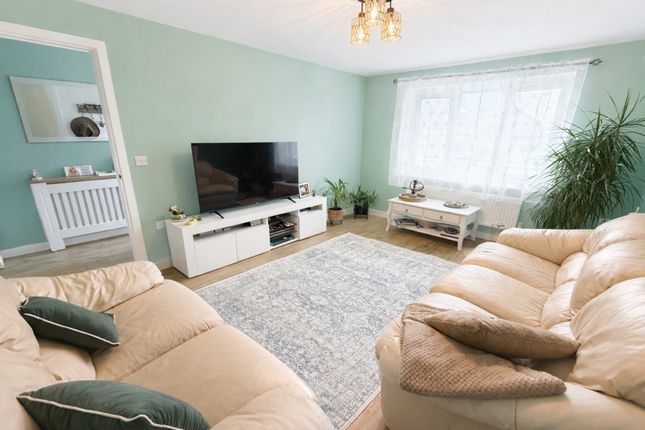 16 Snowdrop Close, Penrith photo 2