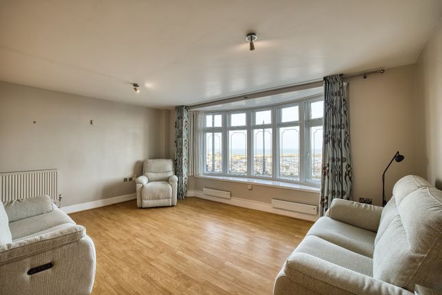 Flat 2, 2, Sion Hill, Kent photo 3
