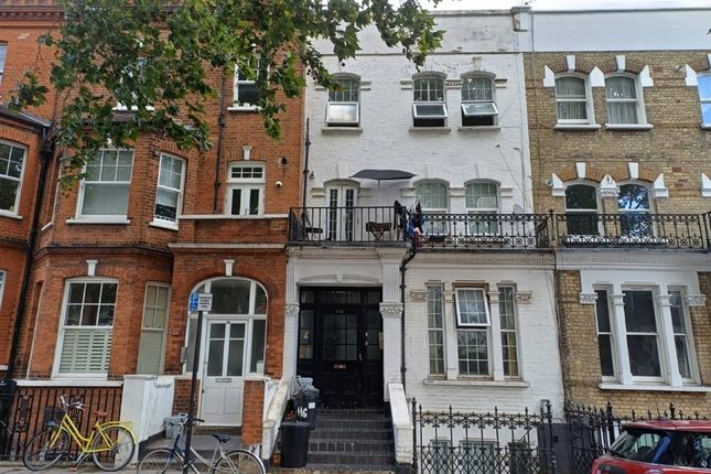 1-bed flat on 116a, Barons Court Road, London, £250,000