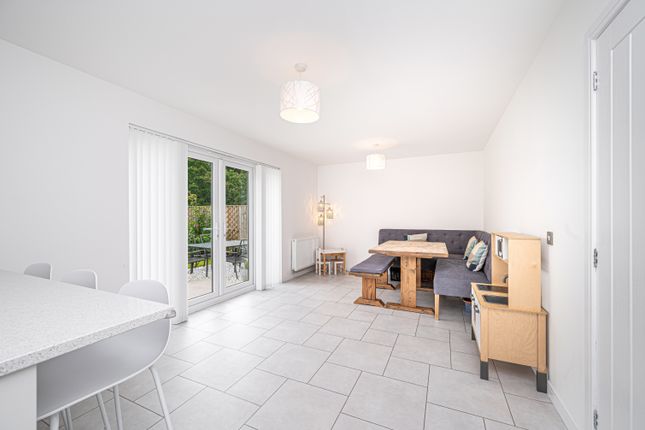 14, Bracken Road, Dunfermline photo 4