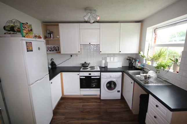 20a, Strathern Road, Leicester photo 5