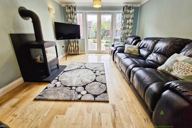 5, Murphy Drive, Coalville photo 4