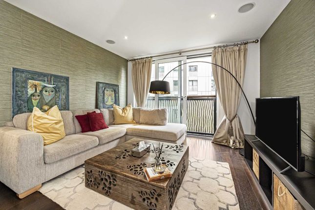 Flat for sale in Bramah House, London