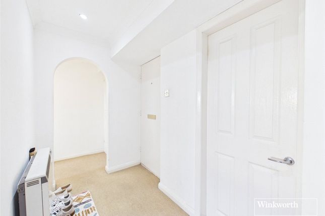 Sunningfields Road, London photo 3