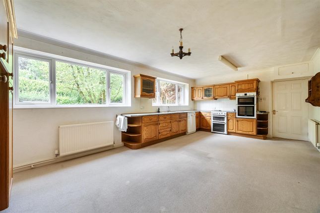 The Paddocks, Verrington Lane, Wincanton photo 4