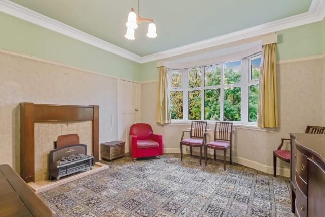 4 Bed Bungalow For Sale In Dumgoyne Drive Bearsden Glasgow East