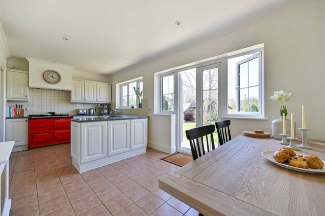 School Lane, Cookham Dean photo 4