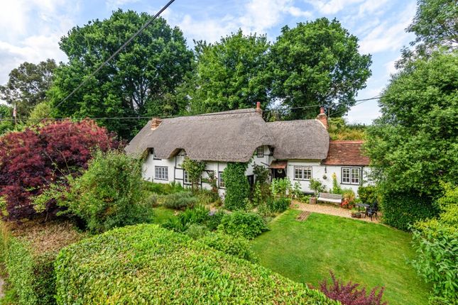 Cottage for sale in Beenham Hill, Beenham, Reading, Reading, Berkshire