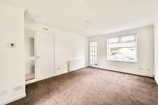 24B, Westwood Crescent, Hamilton photo 3