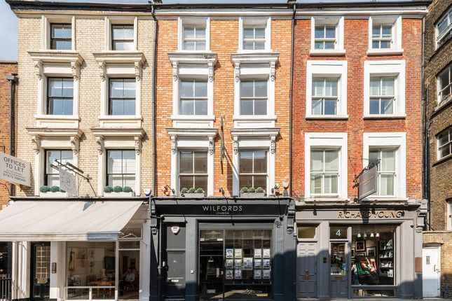 Thumbnail Flat for sale in Holland Street, London