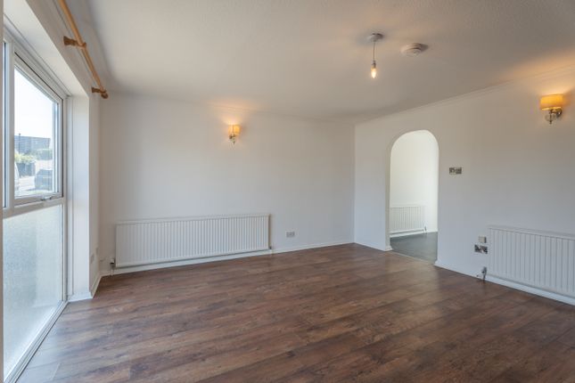 7, Little Moor Close, Barnstaple photo 4