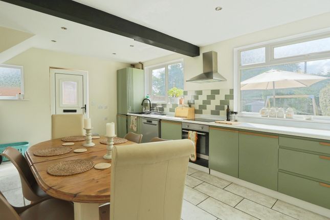11 Park Avenue, Brandesburton, East Riding of Yorkshire photo 3