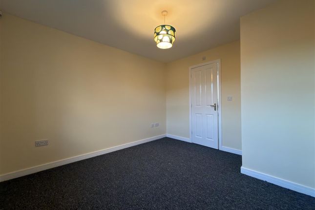 20, Beagle Close, Leicester photo 4