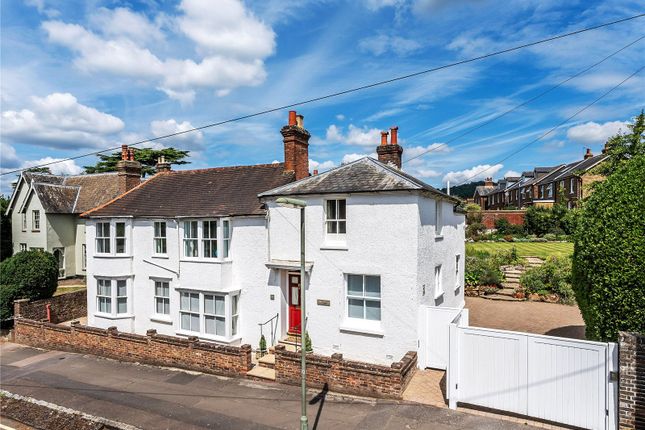 The White House, 24, Upper West Street, Surrey photo 4