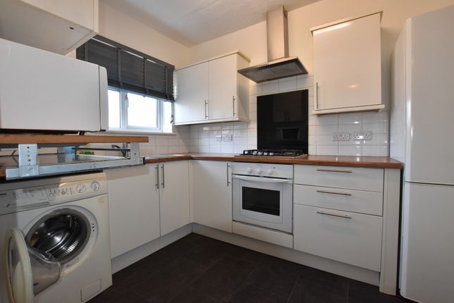 Thumbnail Flat to rent in High Road, Whetstone