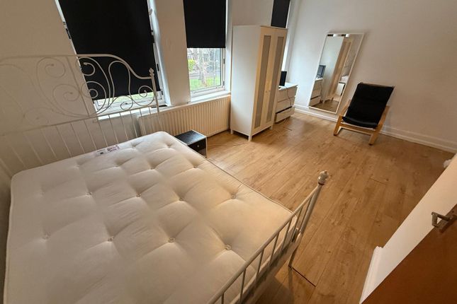 Room 6, Birmingham photo 3