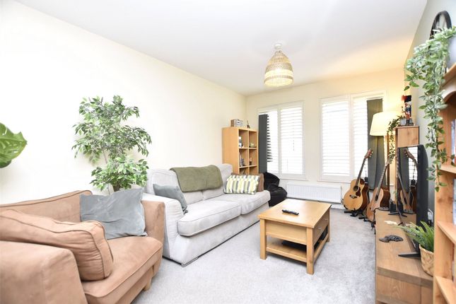 6 Ludlow Court,, Frome Road, Somerset photo 2
