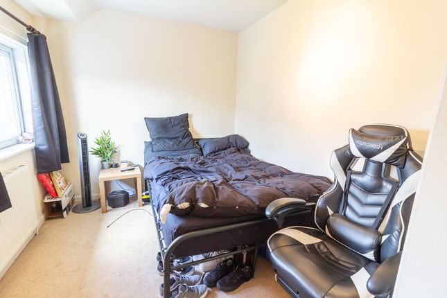 Room to rent in Portal Road, Bar End, Winchester, Hampshire