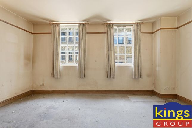 Flat 6, 1, Cleveland Grove, London photo 3