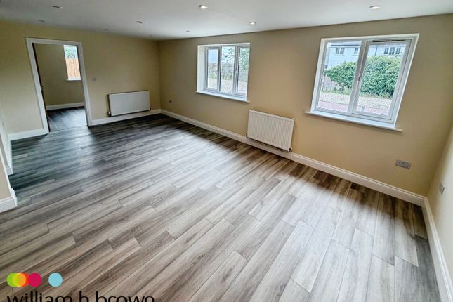 Flat 6, Springwood Terrace, St Josephs Cresent, Rayne Road, BRAINTREE photo 3