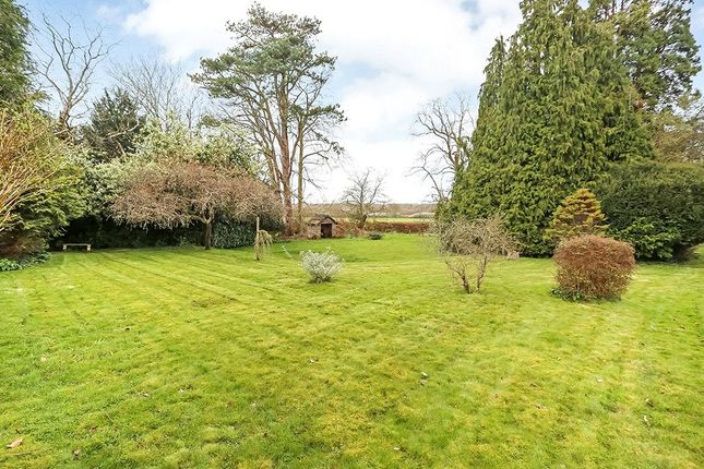 Country house for sale in Butts Green, Lockerley, Romsey, Hampshire